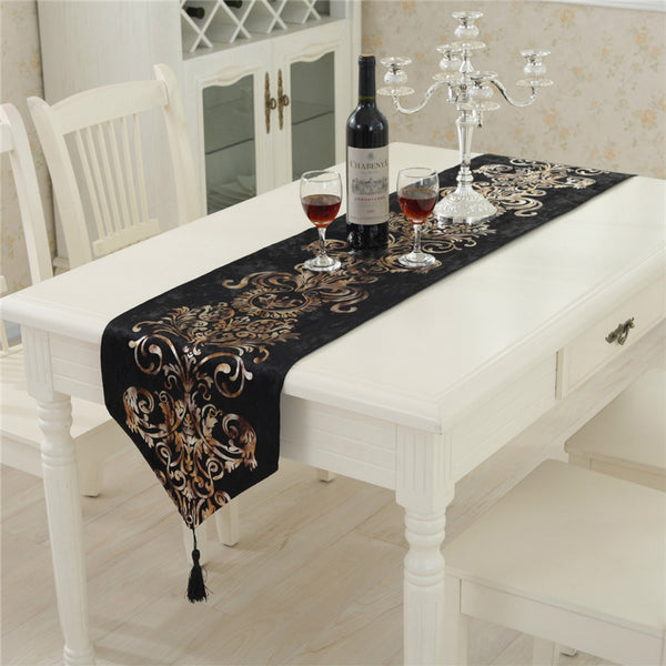 Luxury Neoclassical Table Runner